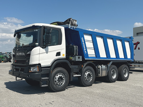 Scania P500 XT 8x4